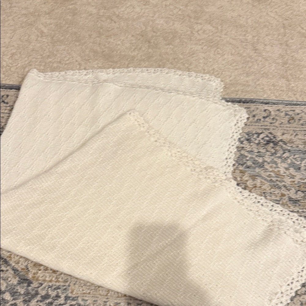 Elegant Cream Knit baby Blanket 🤗🤗🤗🥰🥰